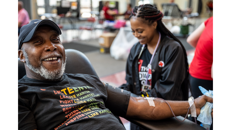 Red Cross Holds Blood Drive In Louisville As Nation Faces Shortage