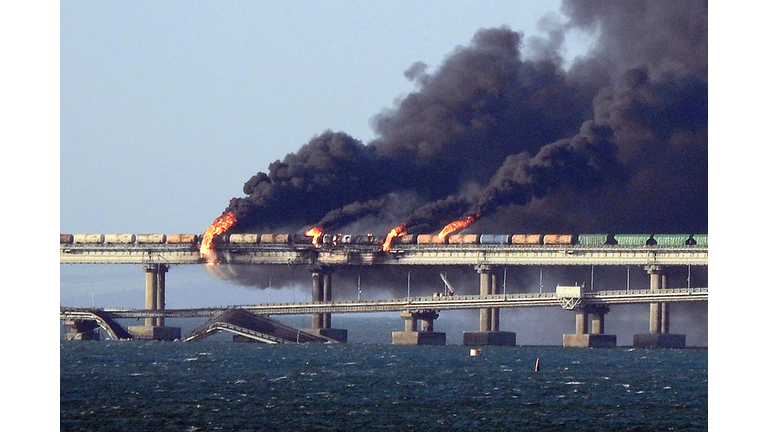 TOPSHOT-RUSSIA-UKRAINE-CONFLICT-WAR-BRIDGE