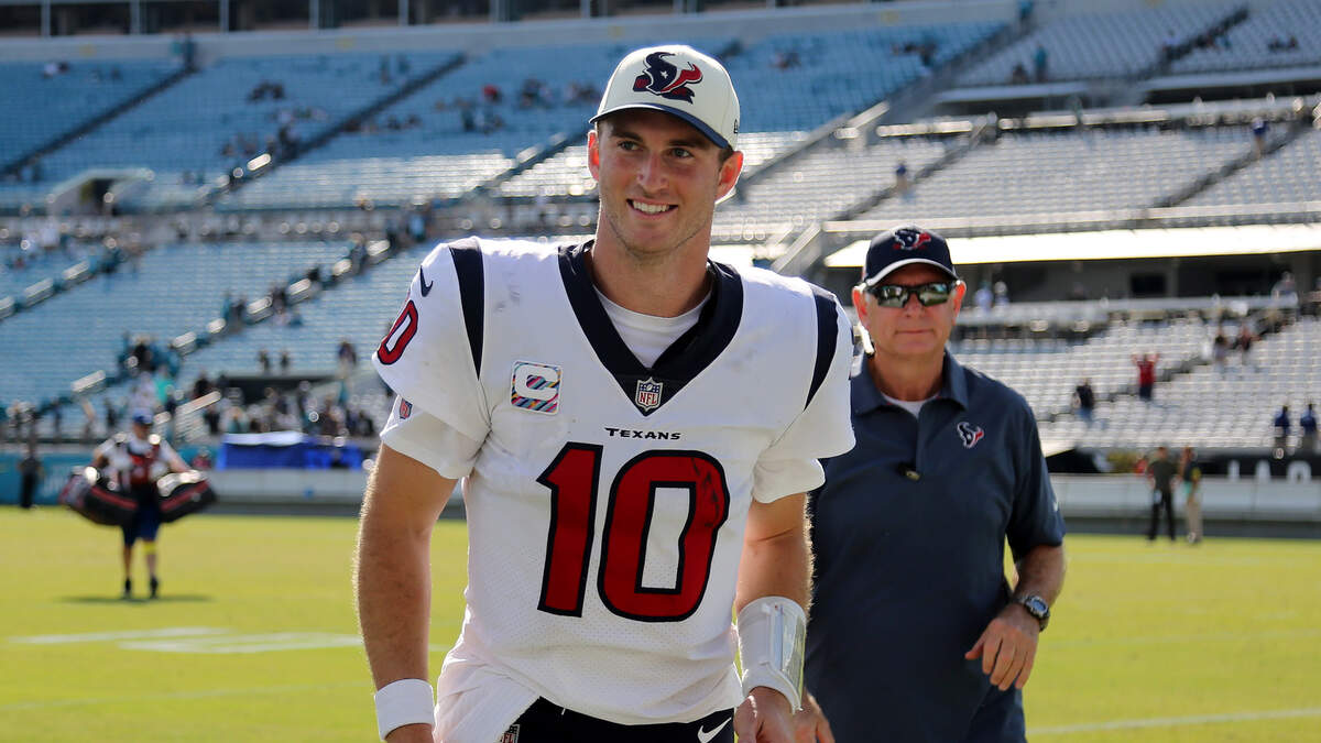 Texans Rookie Dameon Pierce Runs Roughshod Over Jaguars for First