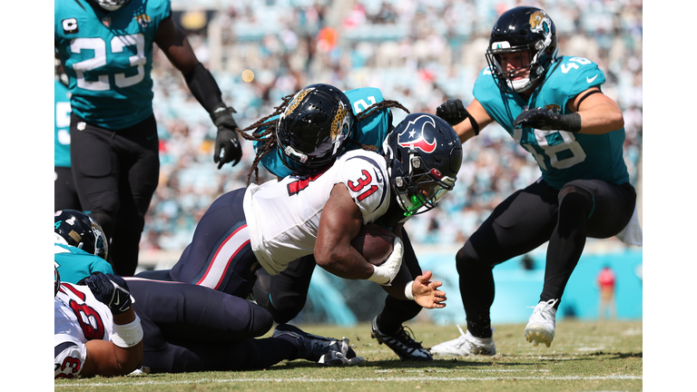 Texans' Dameon Pierce runs roughshod over Jaguars: 'Go country boy