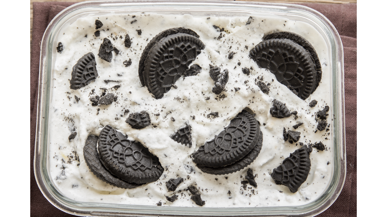 Oreo (cookies and cream) ice cream