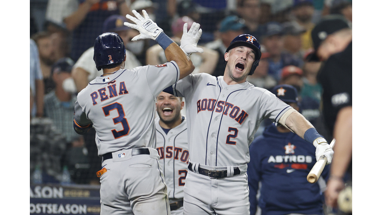 Division Series - Houston Astros v Seattle Mariners - Game Three