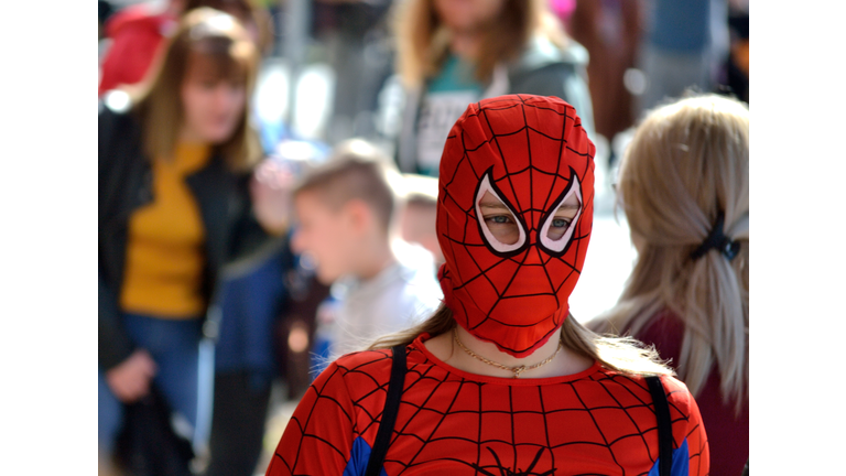 Girl disguise as spider-man