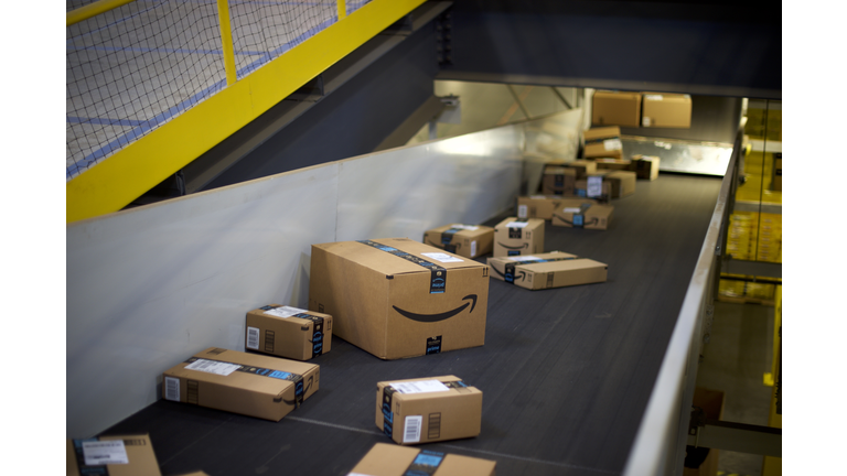 Amazon Hosts Jobs Day Across US To Hire 50,000 For Its Fulfillment Centers