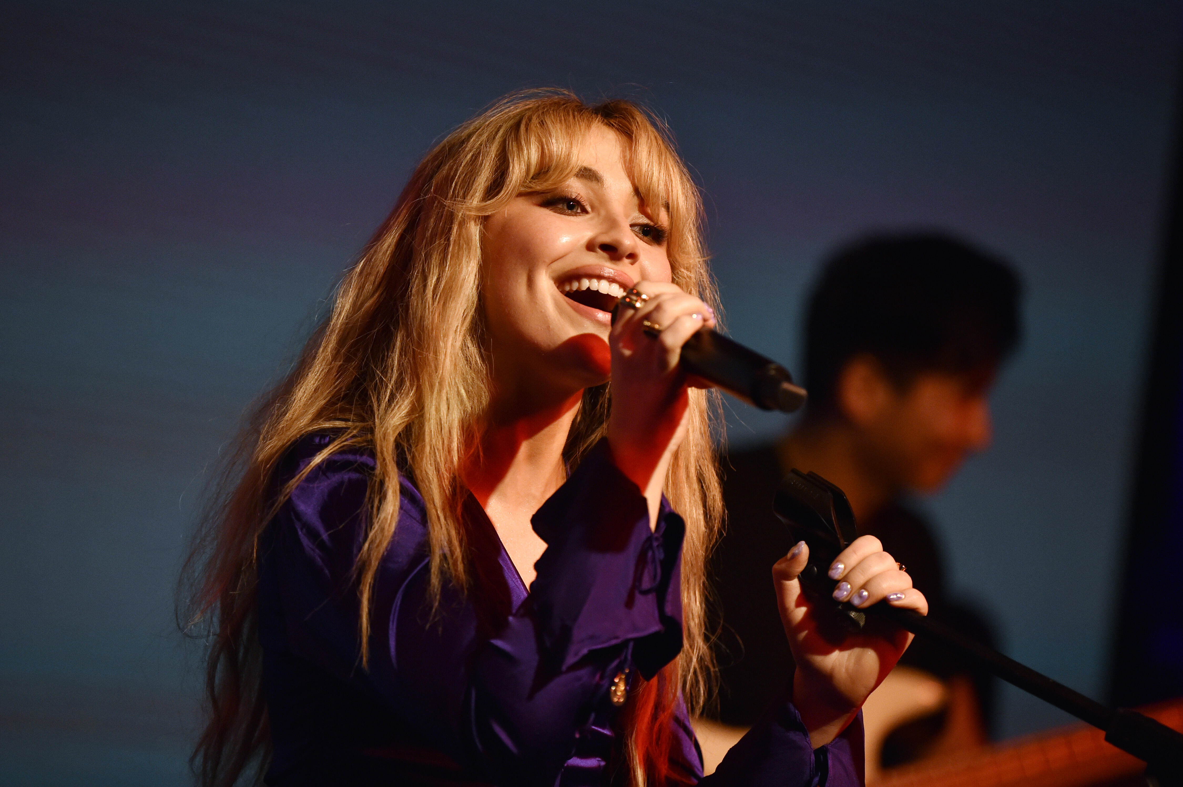 Sabrina Carpenter Name Drops Joshua Bassett During L.A. Concert | iHeart