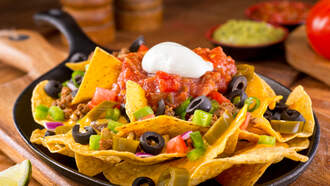 HOW DO YOU NACHO? WHO MADE THE BEST RICOS NACHOS?