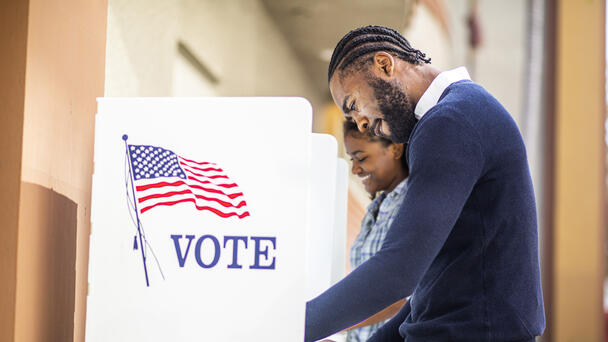 Miami Mayoral Candidate Files Lawsuit Over Vote to Cancel Election