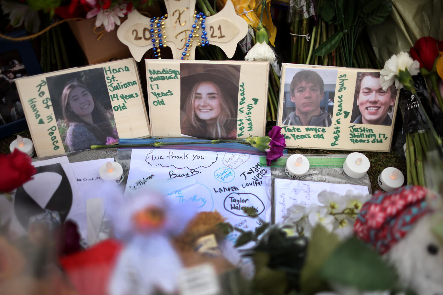Shooting At Oxford High School In Michigan Leaves 4 Students Dead