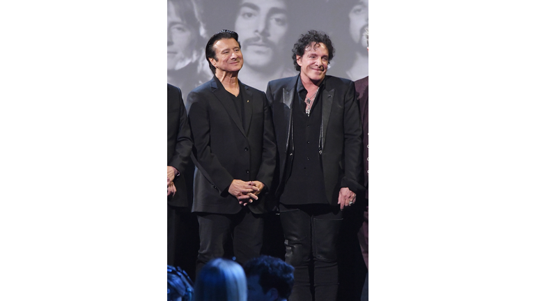 32nd Annual Rock & Roll Hall Of Fame Induction Ceremony - Show