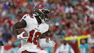 Sports - Buccaneers Sign WR Tyler Johnson To Practice Squad