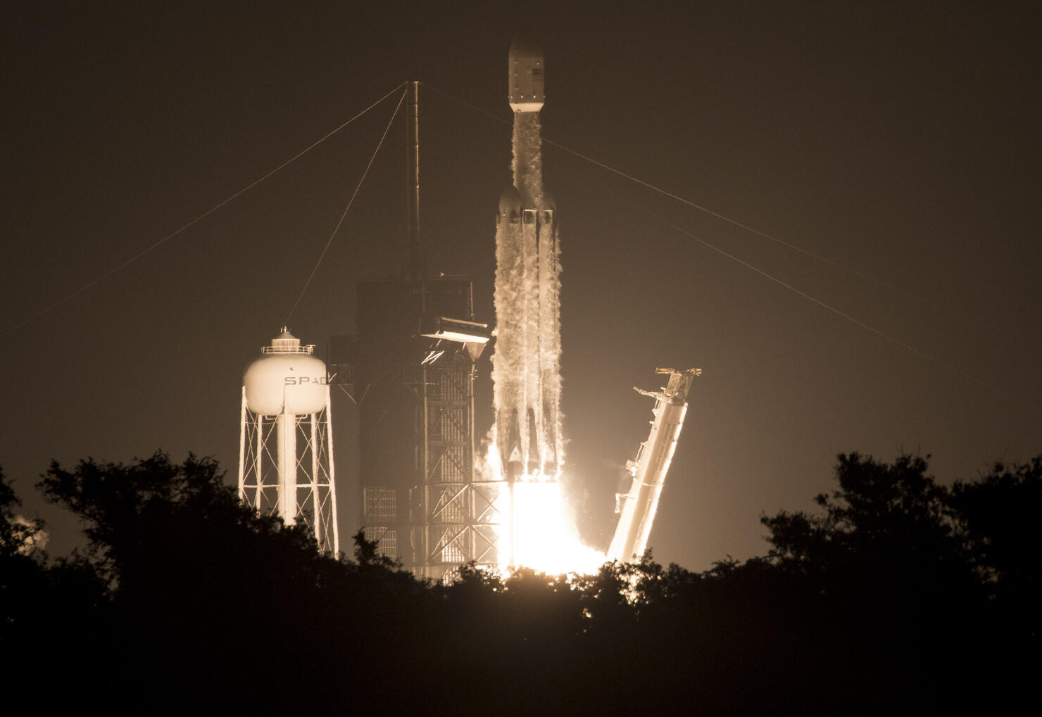 SpaceX Falcon Heavy DoD STP-2 Launch