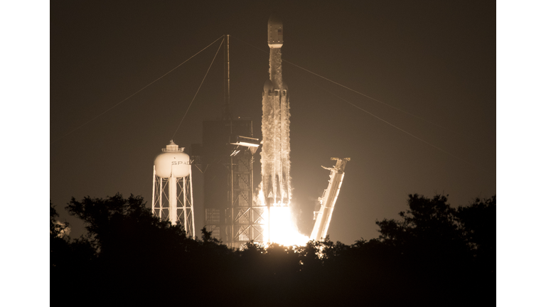 SpaceX Falcon Heavy DoD STP-2 Launch