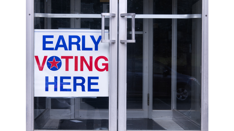 Early Voting Here sign