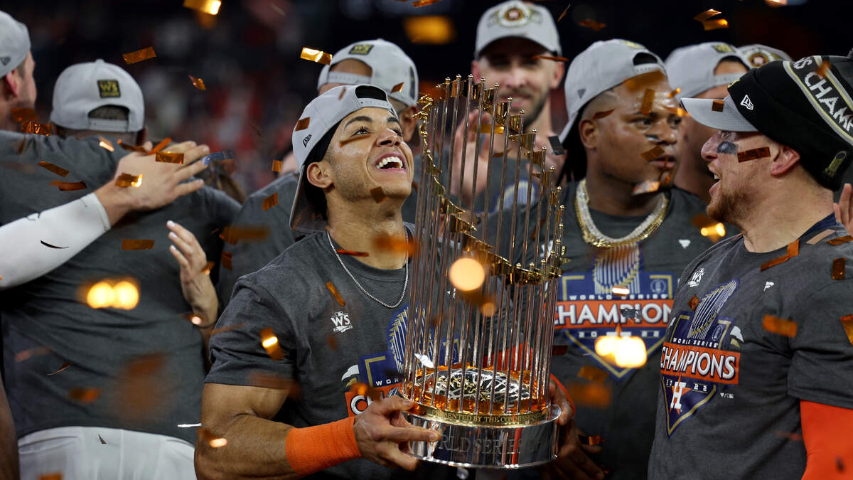 HISD, Aldine ISD cancel school for Astros World Series parade