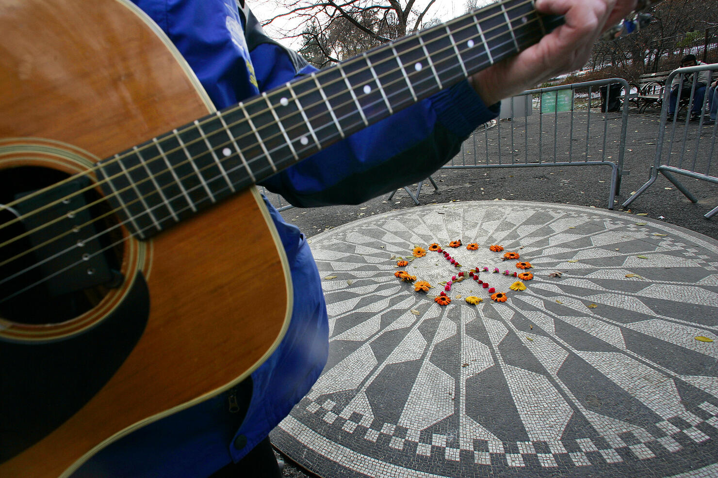 New Yorkers Observe The 25th Anniversary Of John Lennon's Death
