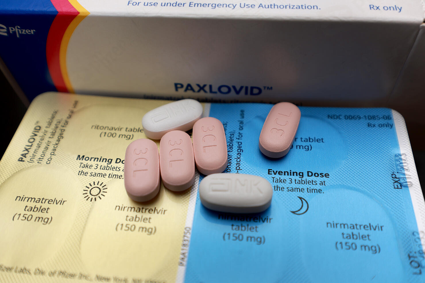 FDA To Allow Pharmacists To Prescribe COVID-19 Treatment Paxlovid