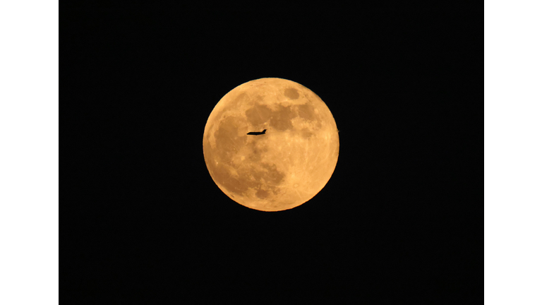 KUWAIT-ASTRONOMY-MOON