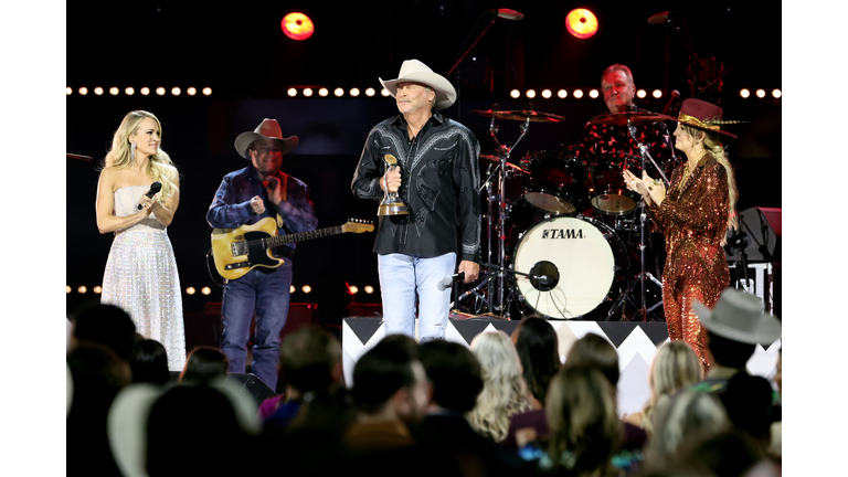 The 56th Annual CMA Awards - Show