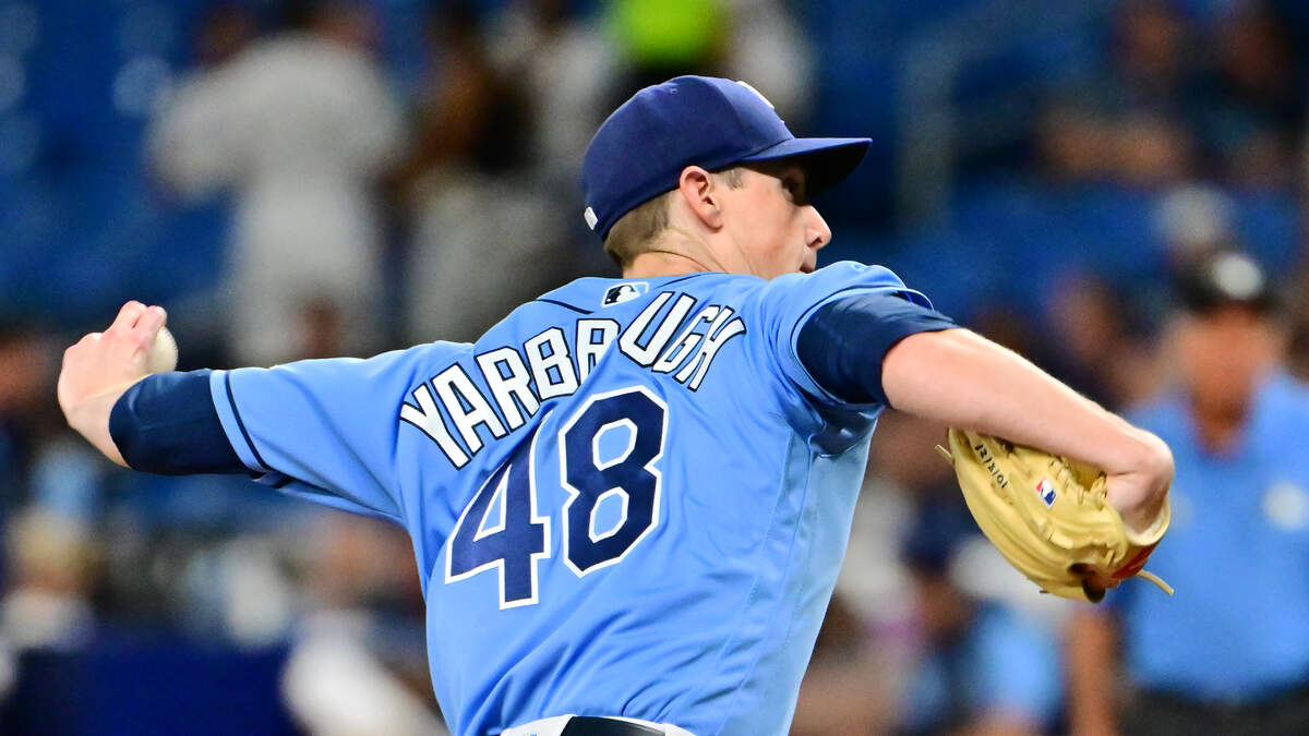 Cubs acquire Miles Mastrobuoni from Rays, make 40-man roster