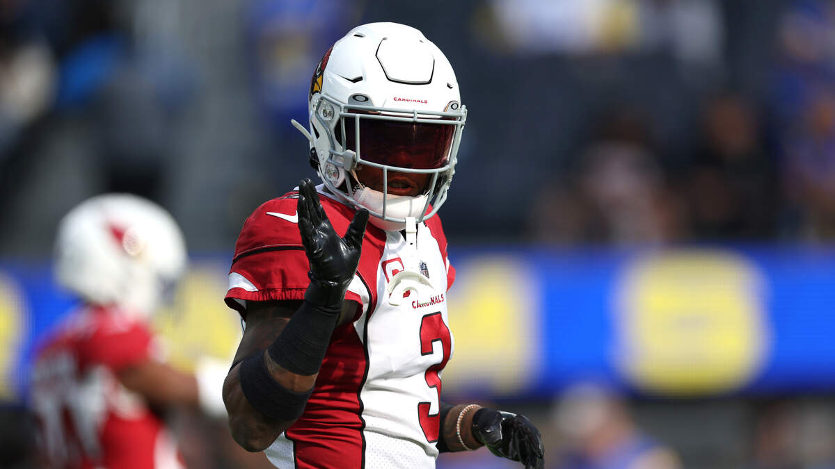 Cameras on for 'Hard Knocks,' Arizona Cardinals wary but focused on football