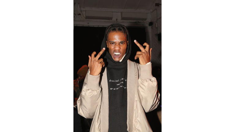 Ceremony: Xuly.Bet x Mimi Prober x Hogan McLaughlin - Front Row - February 2018 - New York Fashion Week Presented By First Stage