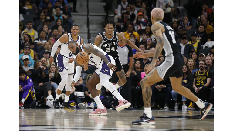 Los Angeles Lakers v San Antonio Spurs
