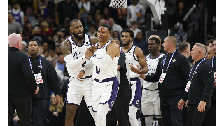 Los Angeles Lakers v San Antonio Spurs