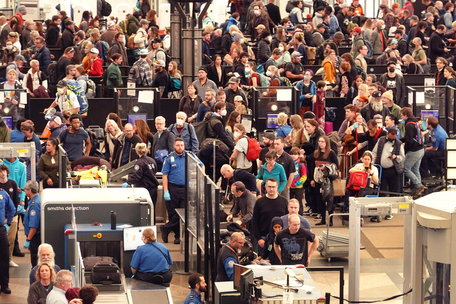 Thanksgiving Travel Expected To Reach Near Pre-Pandemic Volume