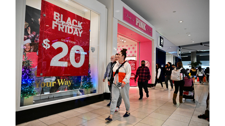 US-ECONOMY-RETAIL-CONSUMERS-DISTRIBUTION