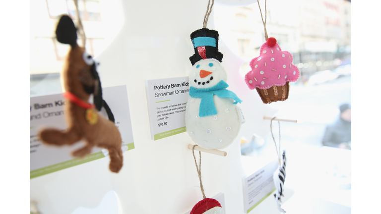 St. Jude Children's Research Hospital Hosts #GiveThanks Holiday Pop-Up In New York City On #GivingTuesday