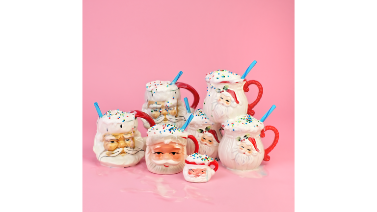 Vintage Santa mugs with cocoa