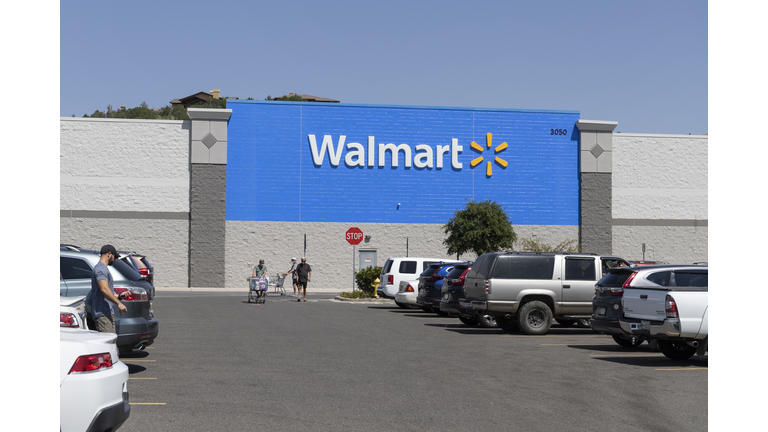 Walmart Retail Location. Walmart introduced its Veterans Welcome Home Commitment and plans on hiring 265,000 veterans.