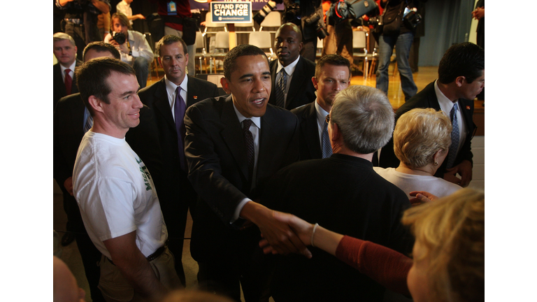 Obama Continues Campaigning Through Iowa Ahead Of Caucus