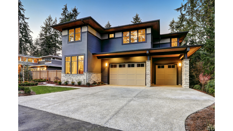 Luxurious new construction home in Bellevue, WA