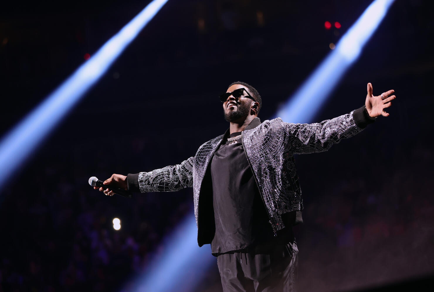 diddy-announces-surprise-birth-of-baby-girl-iheart