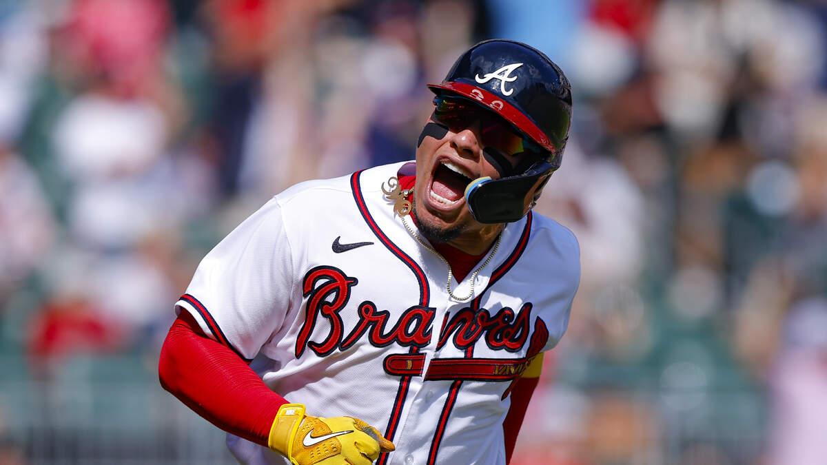 Brewers acquire all-star catcher William Contreras in three-team trade with  Braves, Athletics