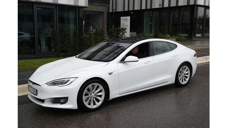 Elon Musk Announces Visit To Germany