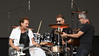 Pearl Jam Working On 'Different' And 'Exciting' New Album