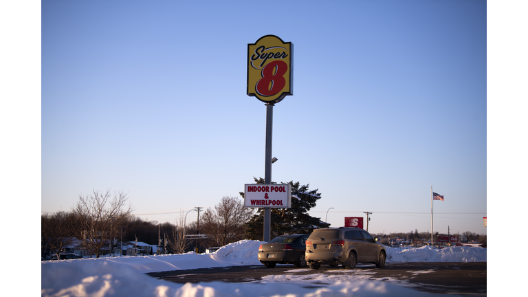 Multiple People Injured After Shooting At Minnesota Health Clinic