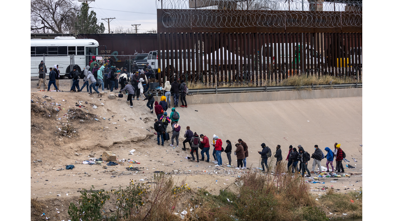 Southern U.S. Border Sees Rise In Migrant Crossings As Title 42 Policy Is Set To Expire