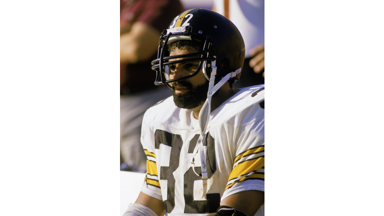 Steelers Hall of Fame running back Franco Harris dies at 72 - ESPN