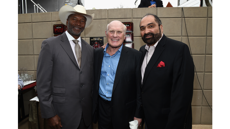 Friars Club Roast Terry Bradshaw At ESPN Super Bowl Roast - Inside