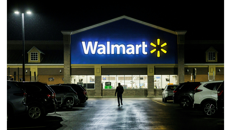 US-Economy-retail-consumers-distribution