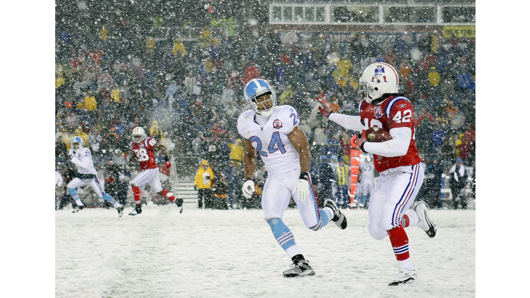 Tennessee Titans v New England Patriots