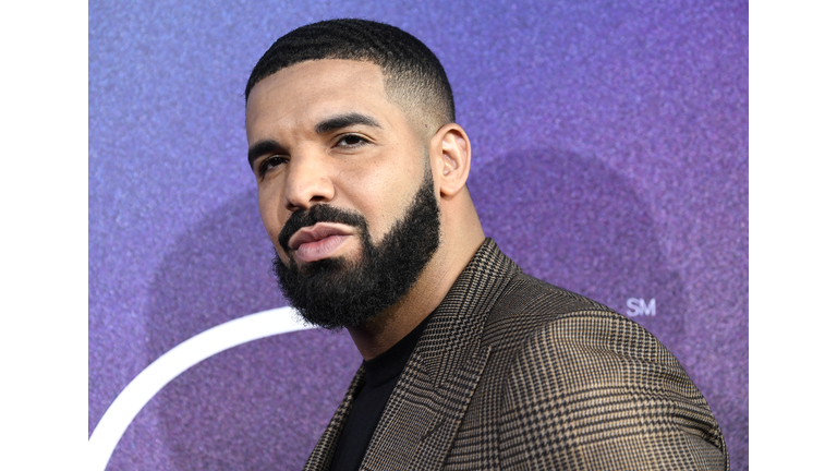 Drake was out in Manchester at the weekend and he crashed a £25 gig -  Manchester Evening News