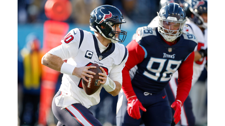 Houston Texans v Tennessee Titans