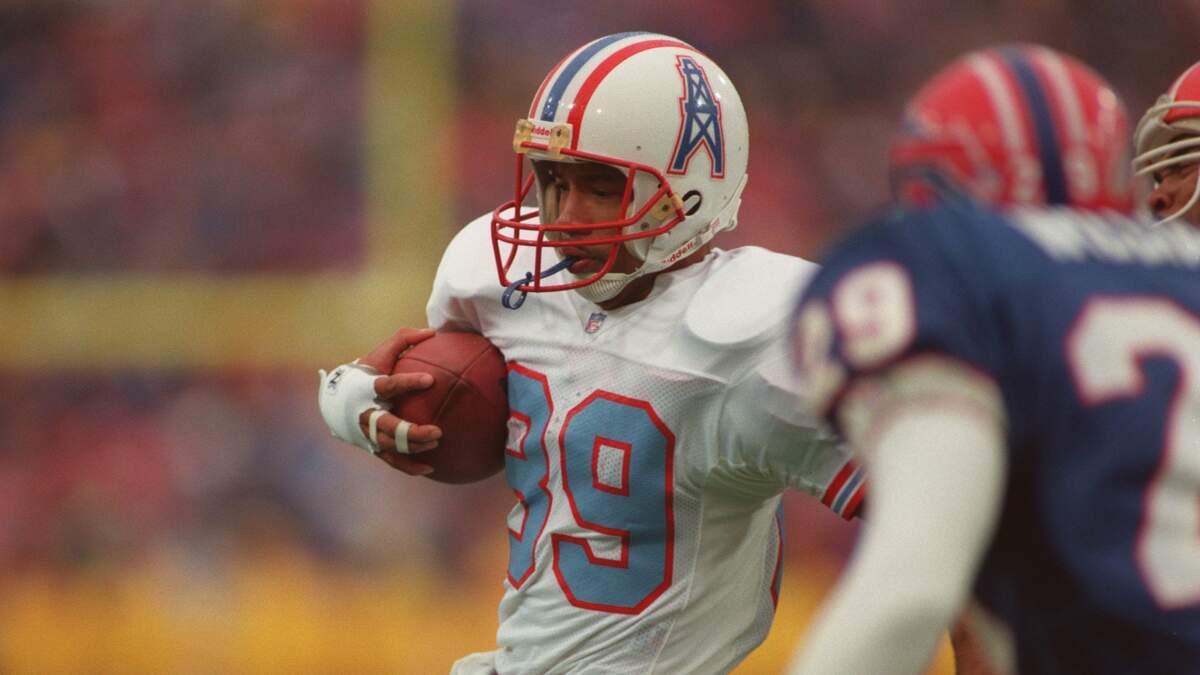 Photo Of The Houston Oilers Throwback Uniform Has Leaked - The Spun: What's  Trending In The Sports World Today