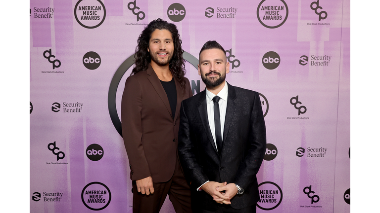 2022 American Music Awards - Red Carpet