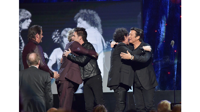 32nd Annual Rock & Roll Hall Of Fame Induction Ceremony - Show