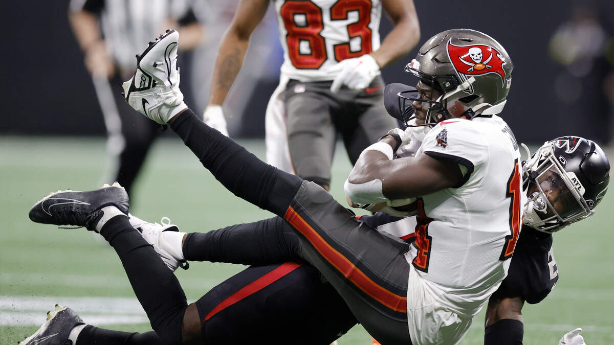 Chris Godwin, Julio Jones get mixed bag of injury updates ahead of game vs.  Falcons